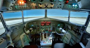 DDA oefent als eerst met unieke DC-3 simulator van Multi Pilot Simulations